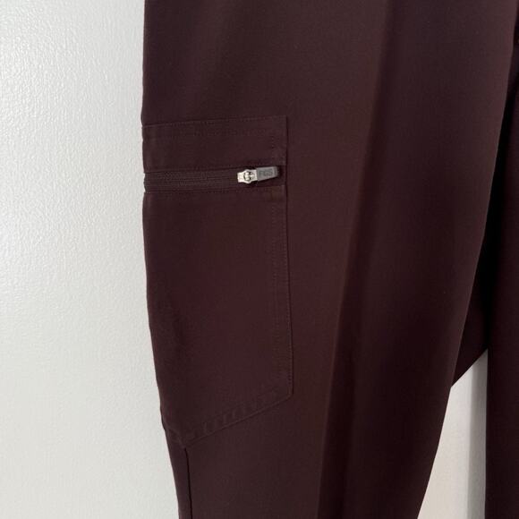 FIGS Technical Collection Zamora Jogger Pants Womens 2XL Burgundy Scrub - Picture 3 of 10
